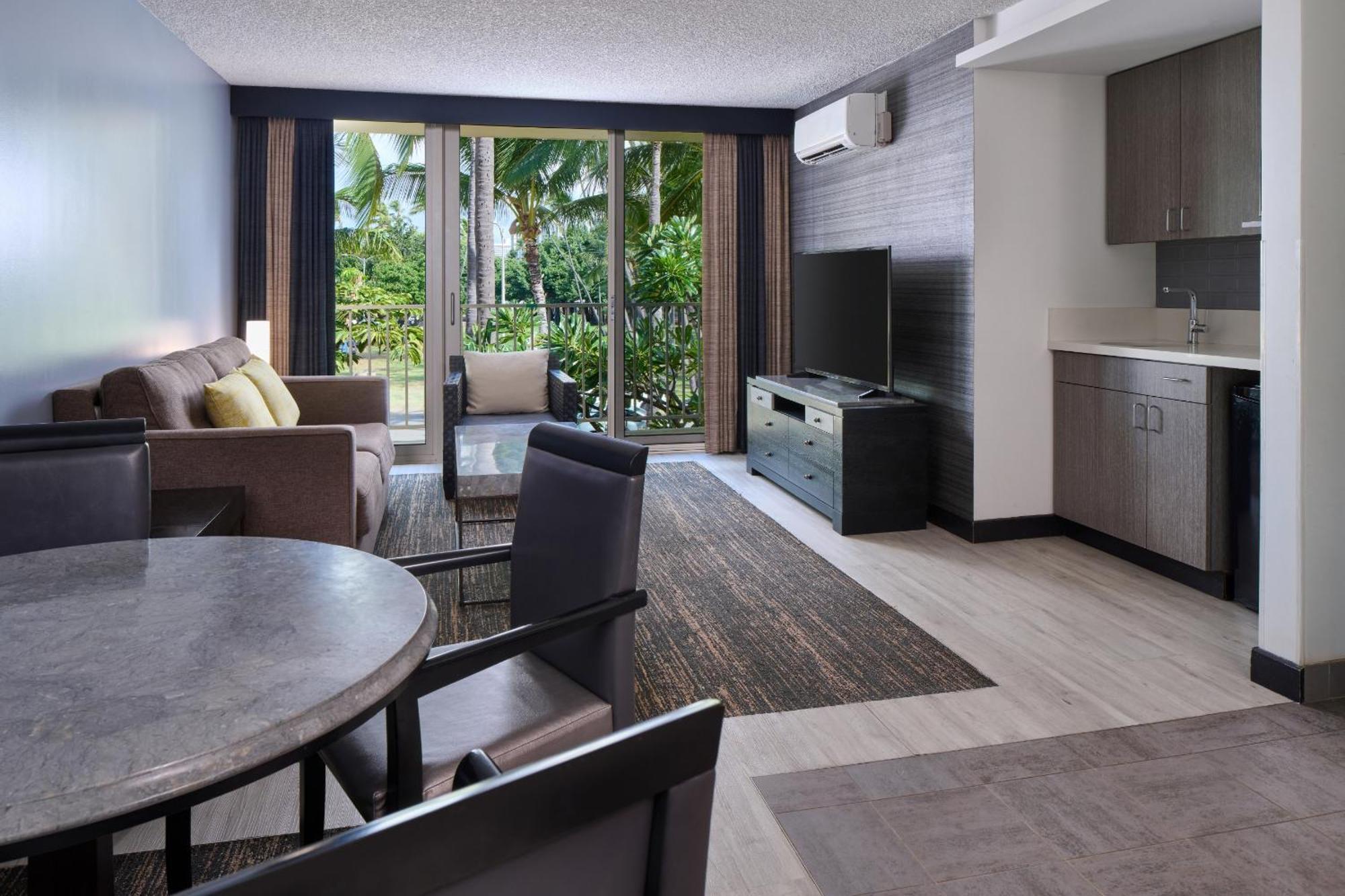 Kaimana Beach Hotel Honolulu Exteriör bild