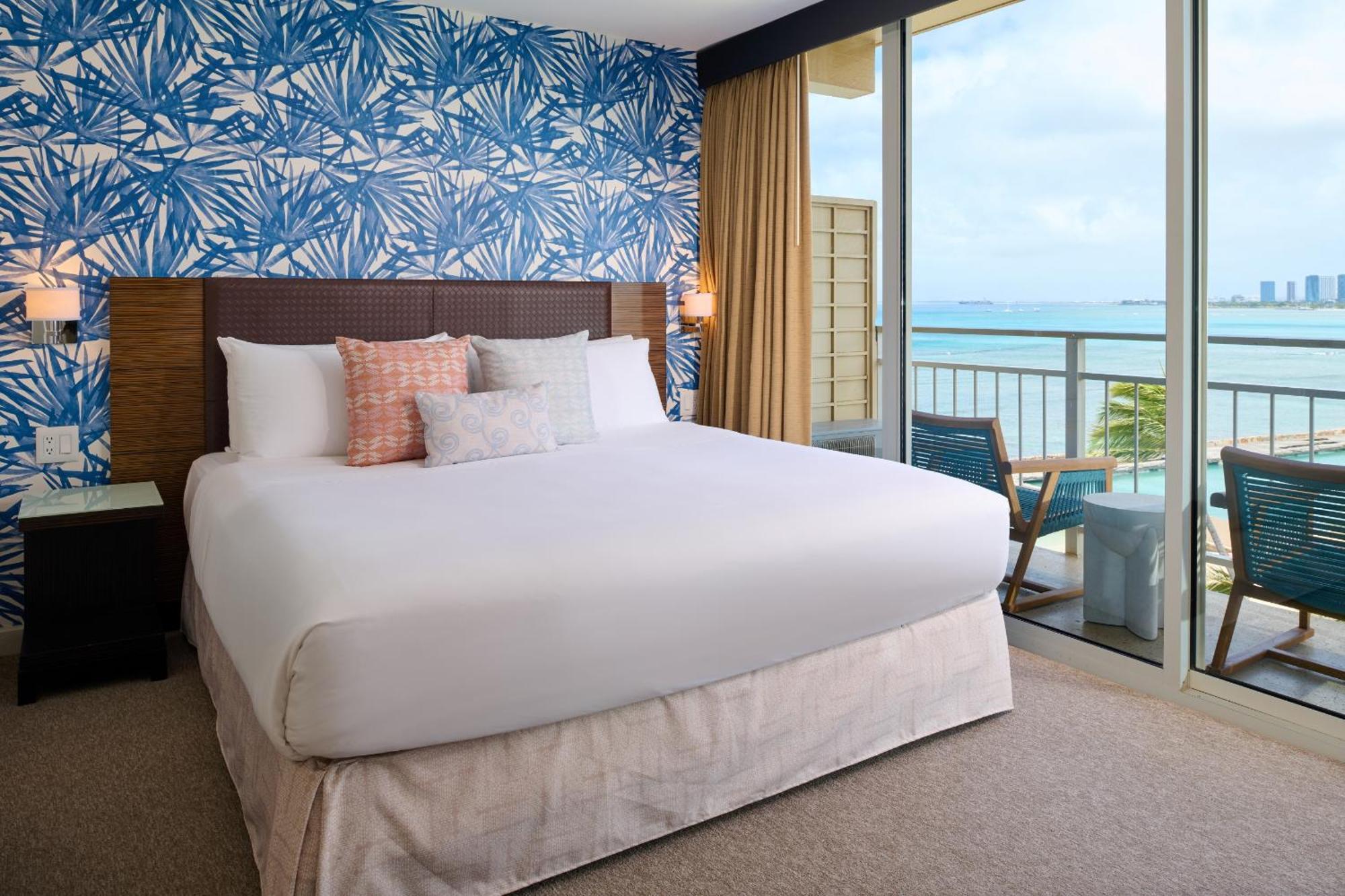 Kaimana Beach Hotel Honolulu Exteriör bild